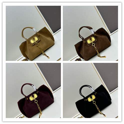 Picture of Valentino Handbags _SKUfw178214660fw